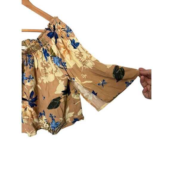 ASTR The‎ Label Annabelle Paradise Floral Off the Shoulder Top - Picture 2 of 5